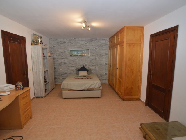 5 Slaapkamer Villa in San Pedro de Alcántara