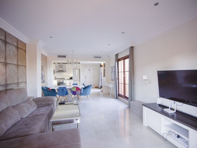 Ático con 3 Dormitorios  en Atalaya