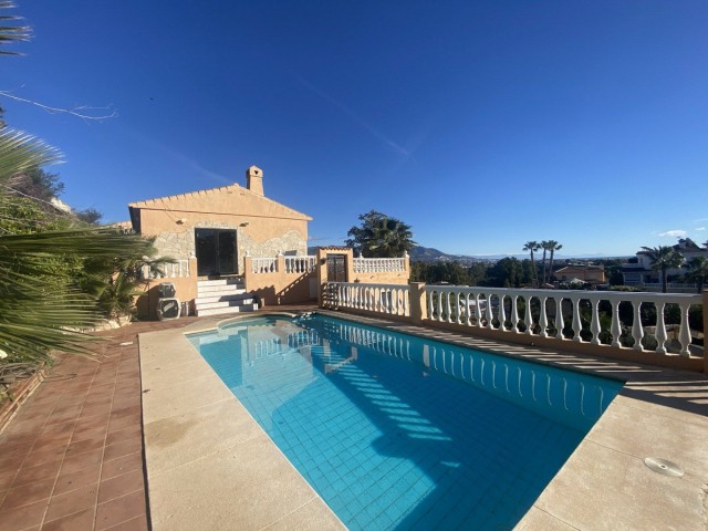 6 Schlafzimmer Villa in Mijas Costa