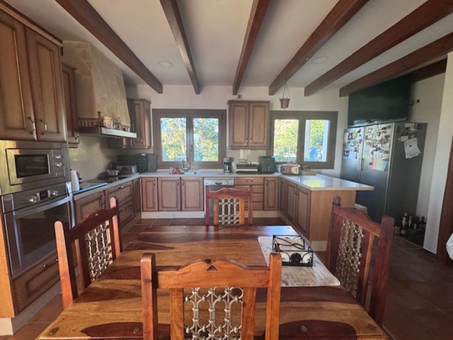 4 Bedrooms Villa in Istán
