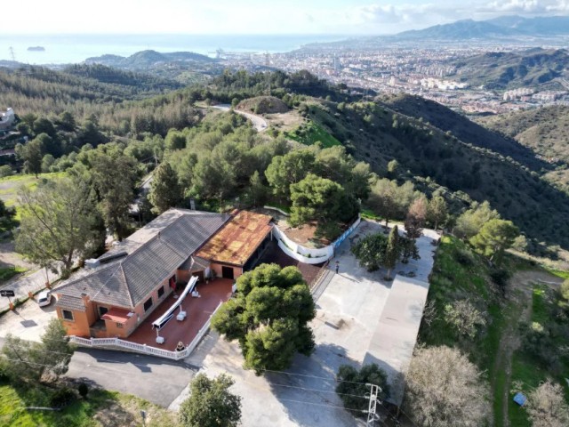 Liikekiinteistö Málaga