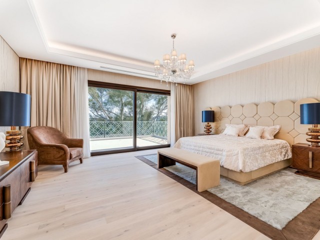 6 Slaapkamer Villa in Nueva Andalucía