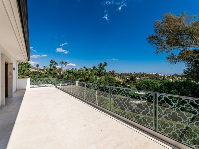 6 Slaapkamer Villa in Nueva Andalucía