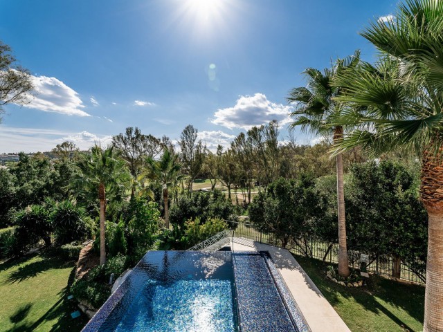 6 Slaapkamer Villa in Nueva Andalucía
