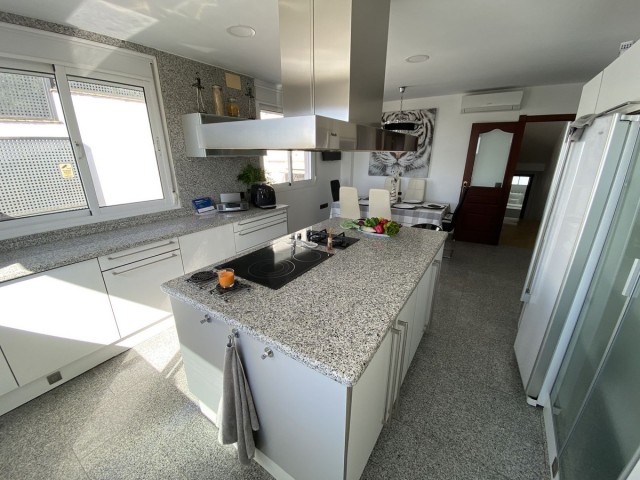 5 Soveroms Villa i Torremolinos