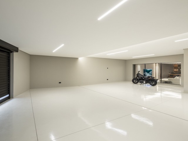 6 Slaapkamer Villa in Nueva Andalucía