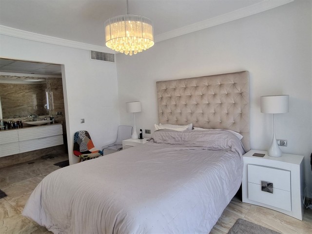 5 Schlafzimmer Villa in Elviria