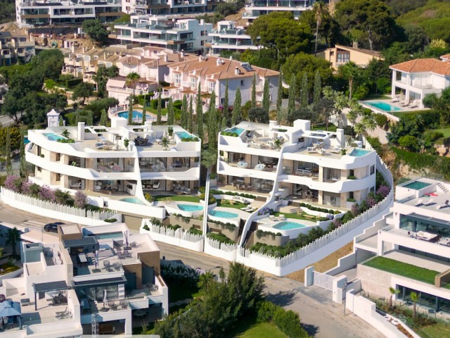 Appartement avec 3 Chambres  à Cabopino