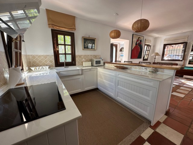 5 Schlafzimmer Villa in San Pedro de Alcántara