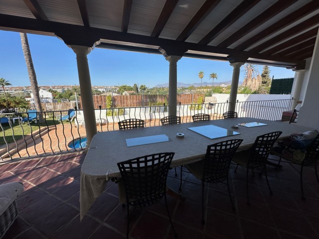 5 Schlafzimmer Villa in San Pedro de Alcántara