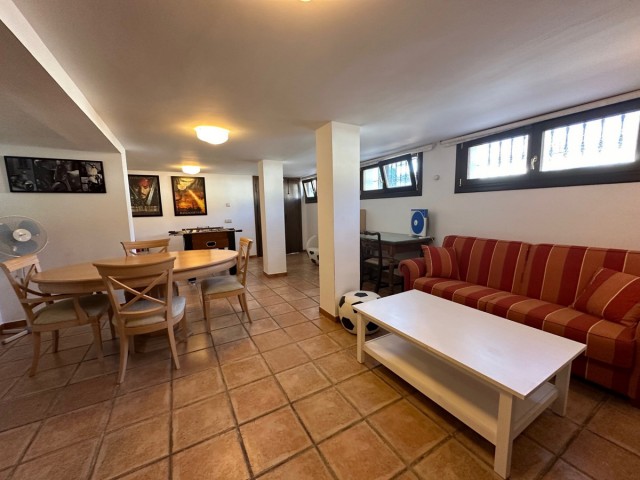 5 Schlafzimmer Villa in San Pedro de Alcántara