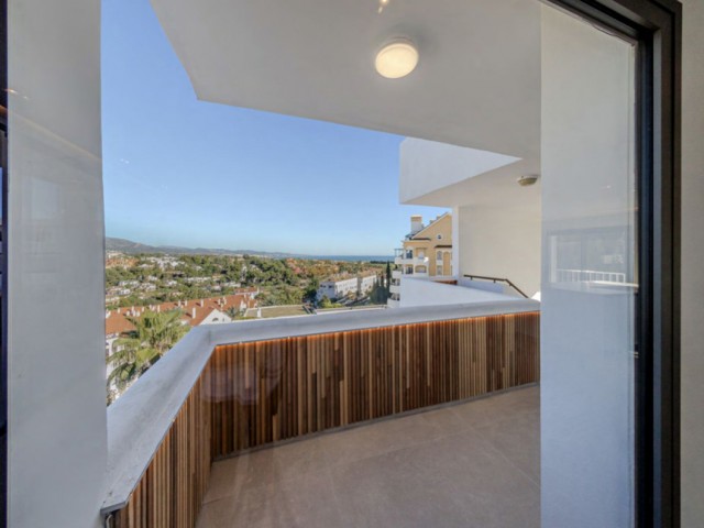Penthouse avec 2 Chambres  à Nueva Andalucía