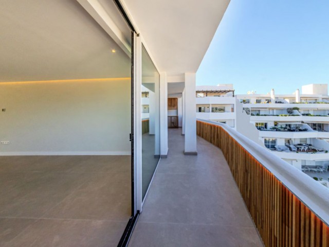 Penthouse avec 2 Chambres  à Nueva Andalucía