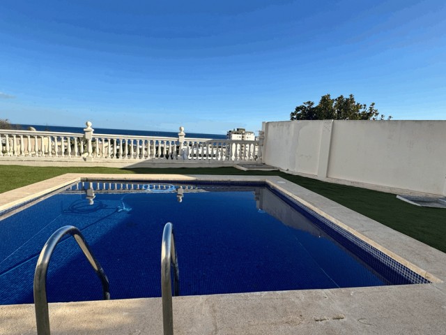 2 Slaapkamer Appartement in Torremolinos