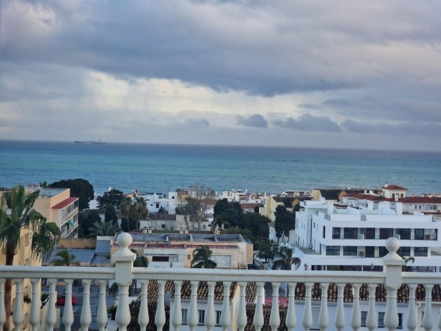 2 Slaapkamer Appartement in Torremolinos