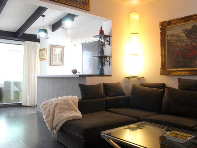 Penthouse avec 3 Chambres  à Puerto Banús