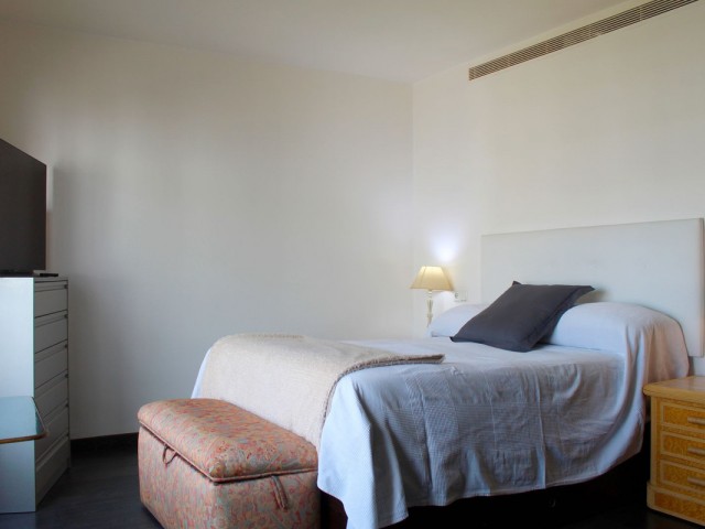 Penthouse avec 3 Chambres  à Puerto Banús