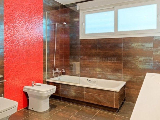 7 Slaapkamer Villa in Nueva Andalucía