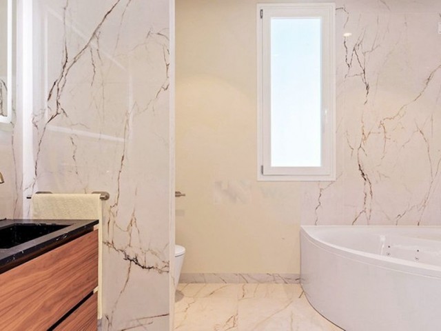 7 Slaapkamer Villa in Nueva Andalucía