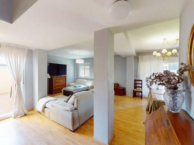 6 Bedrooms Villa in Benalmadena