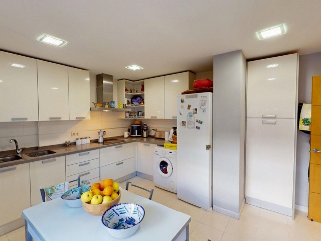 6 Bedrooms Villa in Benalmadena
