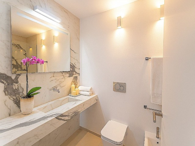 2 Makuuhuoneen Huoneisto Puerto Banús