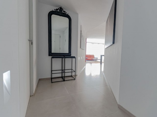 2 Makuuhuoneen Huoneisto Puerto Banús