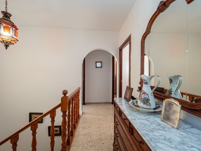 5 Bedrooms Townhouse in Fuengirola