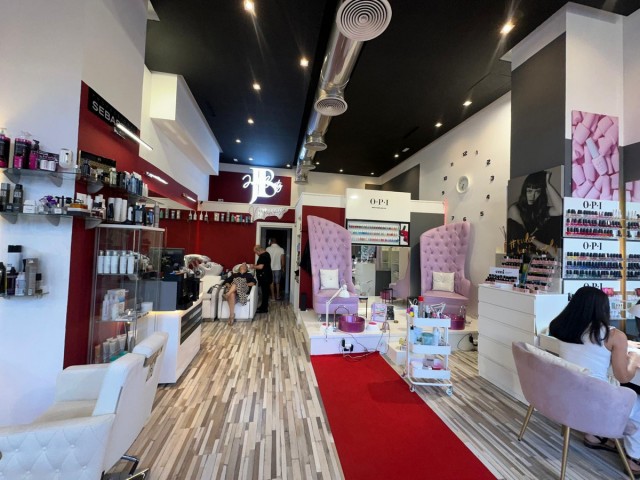 Commercieel in Puerto Banús