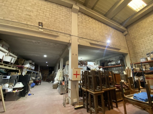 Liikekiinteistö Nueva Andalucía