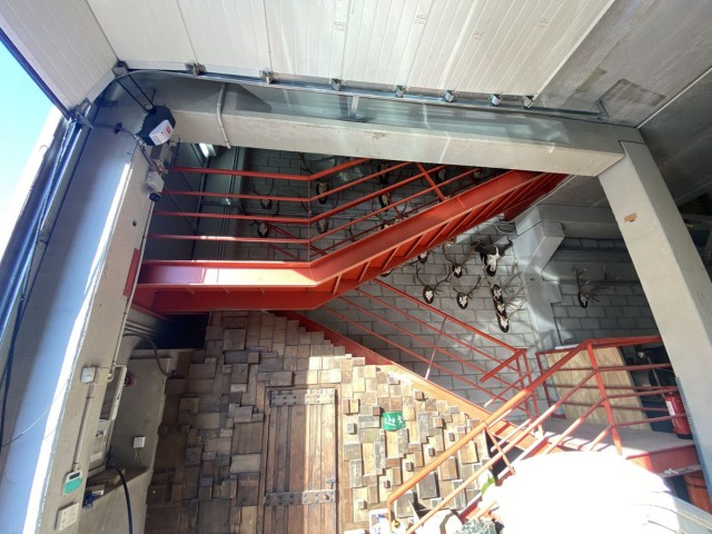 Liikekiinteistö Nueva Andalucía