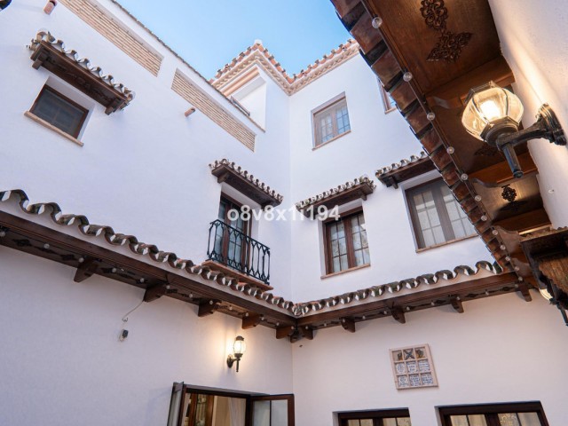 Villa con 5 Dormitorios  en Fuengirola