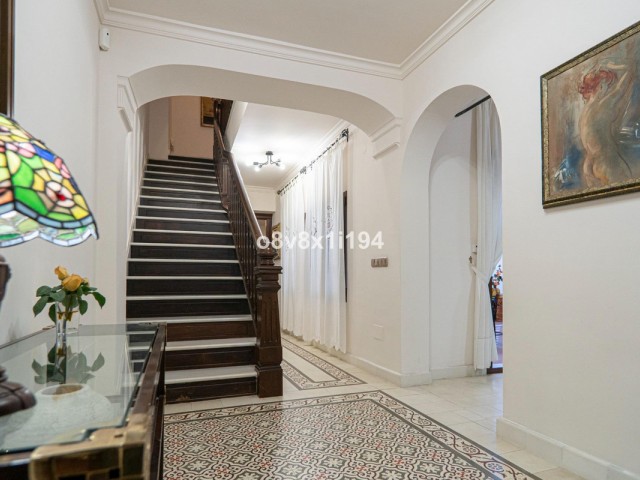 Villa con 5 Dormitorios  en Fuengirola