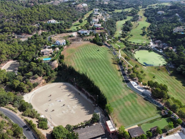 4 Soveroms Villa i Benahavís