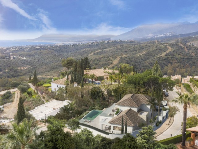 5 Sovrums Villa i Elviria