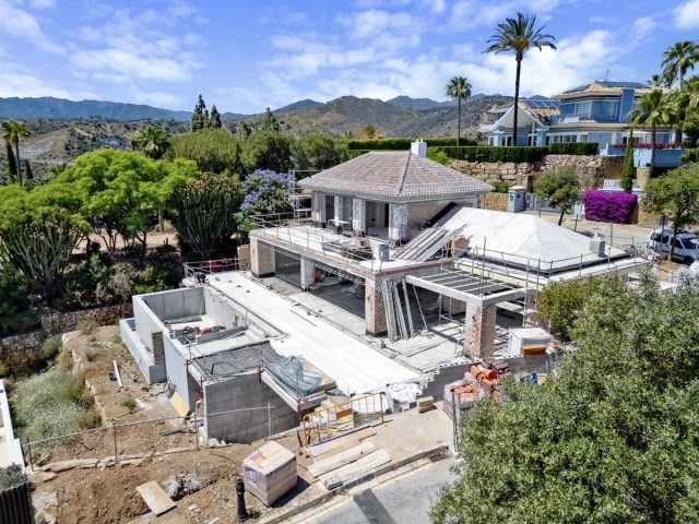 Villa avec 5 Chambres  à Elviria