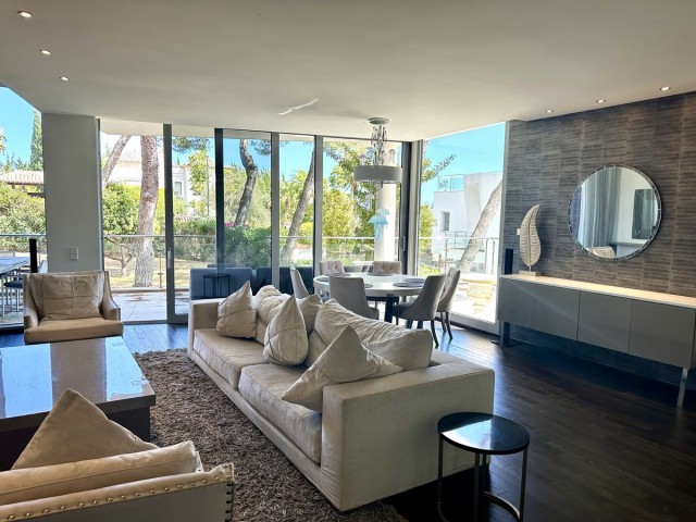 2 Bedrooms Villa in Sierra Blanca