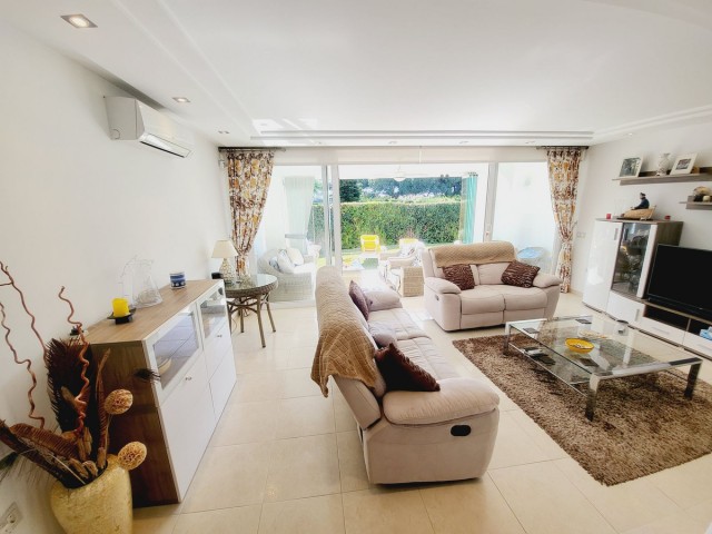 3 Slaapkamer Rijtjeshuis in Miraflores