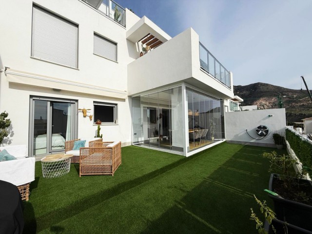 Huoneisto, Benalmadena, R4968784