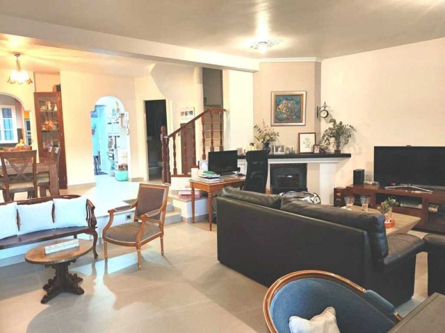 Reihenhaus, Istán, R4968979
