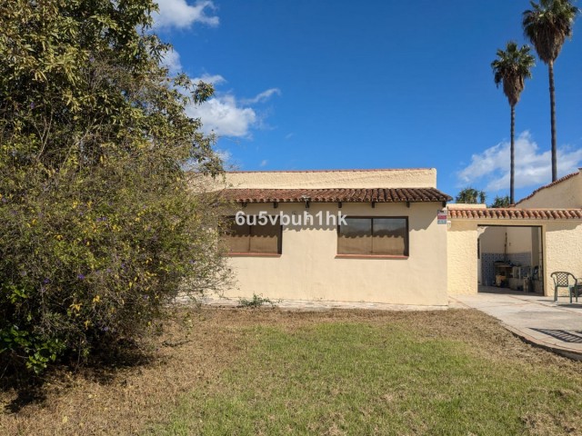 Villa avec 4 Chambres  à Alhaurín el Grande