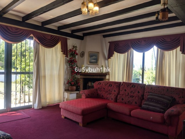 Villa avec 4 Chambres  à Alhaurín el Grande