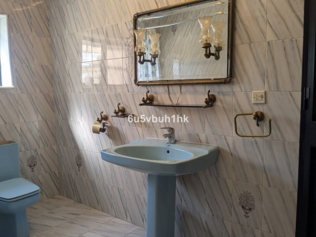 Villa avec 4 Chambres  à Alhaurín el Grande