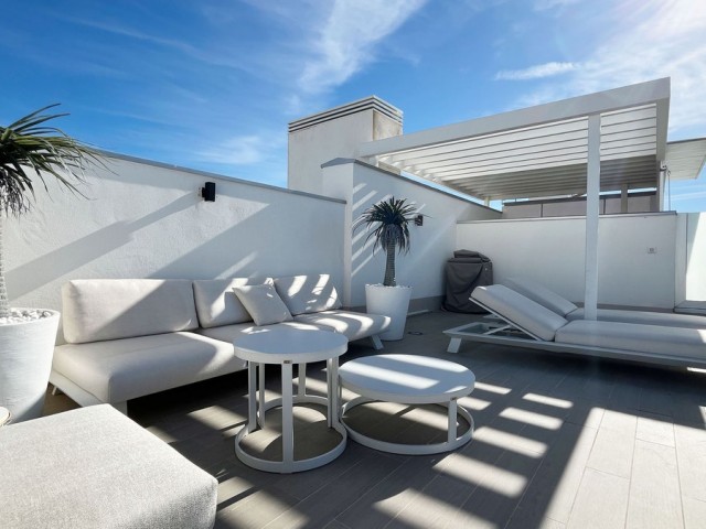 Penthouse avec 2 Chambres  à New Golden Mile