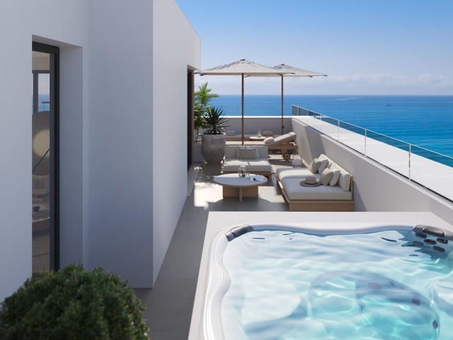 2 Bedrooms Apartment in Fuengirola