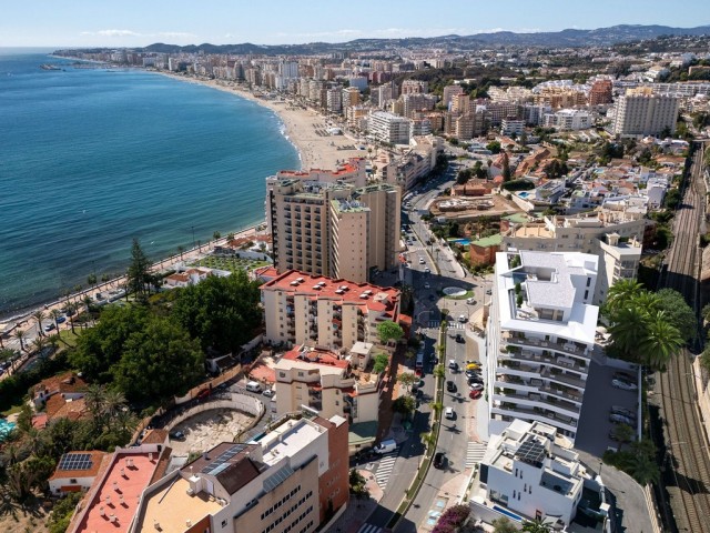 2 Bedrooms Apartment in Fuengirola