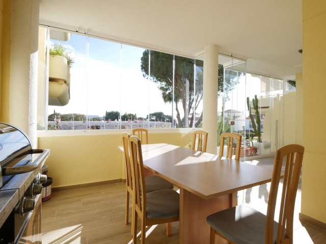 Apartamento, Cabopino, R4969108
