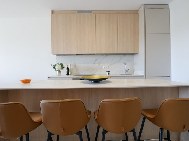 Apartamento con 3 Dormitorios  en Cabopino