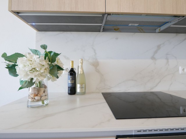 Apartamento con 3 Dormitorios  en Cabopino