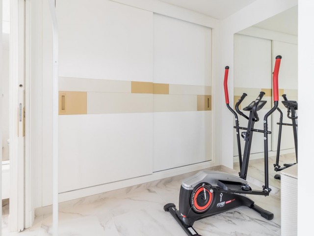 3 Bedrooms Townhouse in Estepona